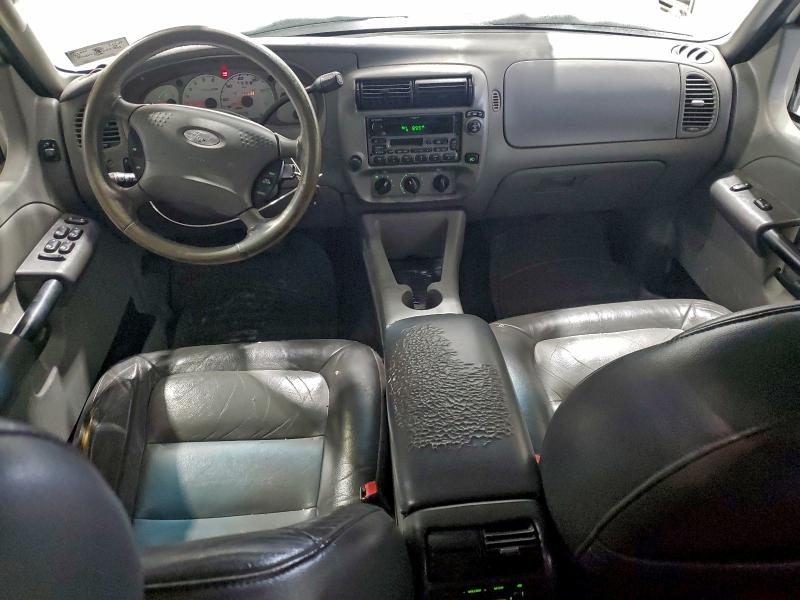 Photo 8 from auction – 2003 FORD EXPLORER S with VIN 1FMZU67E43UC69823