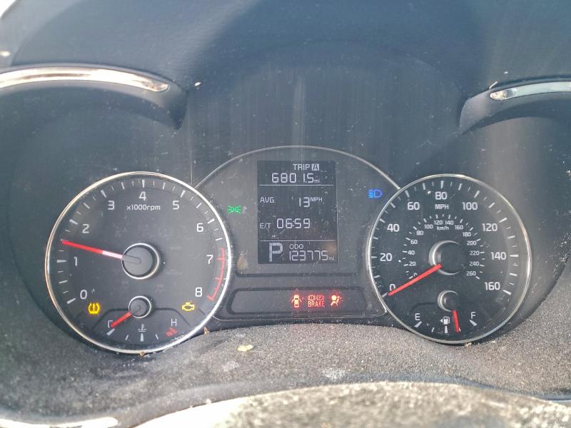 Photo 9 from auction – 2014 KIA FORTE LX with VIN KNAFK4A63E5068427