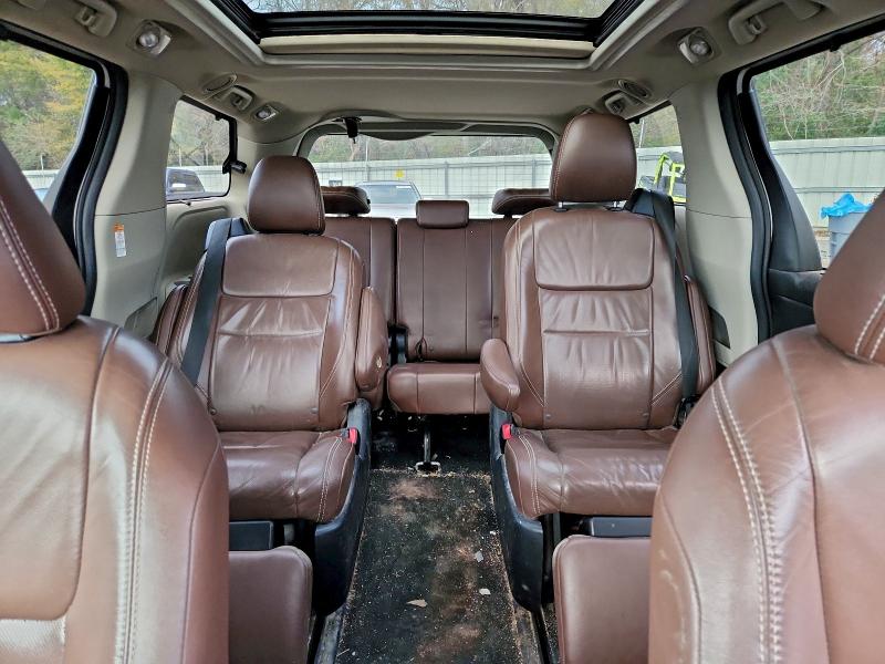 Photo 10 from auction – 2015 TOYOTA SIENNA XLE with VIN 5TDYK3DC3FS686463