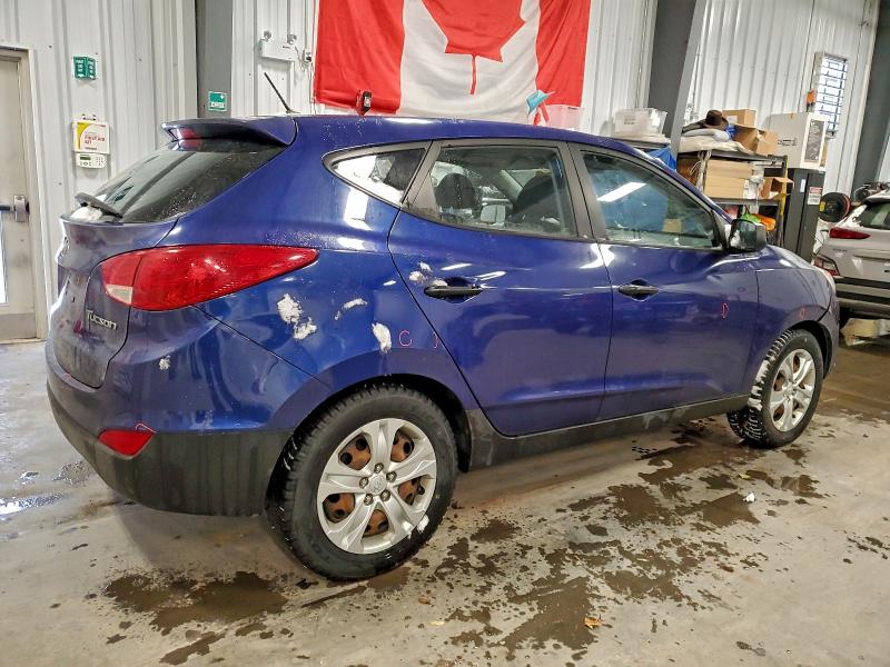 Photo 3 from auction – 2011 HYUNDAI TUCSON GL with VIN KM8JT3AC2BU227722