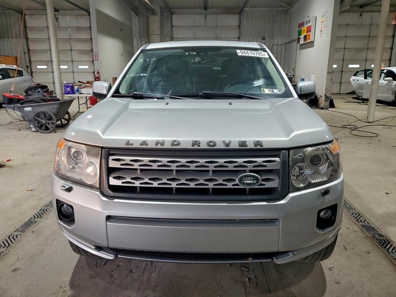 Photo 5 from auction – 2011 LAND ROVER LR2 HSE LU with VIN SALFT2BN7BH233215