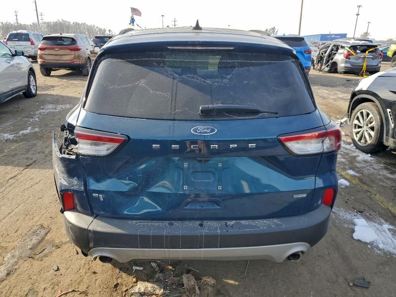 Photo 6 from auction – 2020 FORD ESCAPE with VIN 1FMCU0BZ2LUB87974