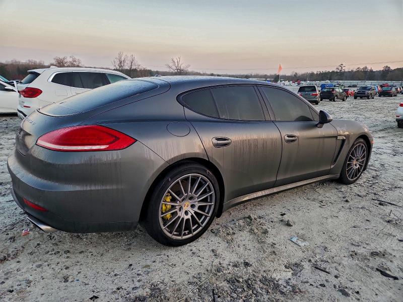 Photo 3 from auction – 2014 PORSCHE PANAMERA 2 with VIN WP0AA2A77EL013410
