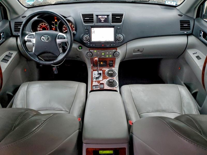 Photo 8 from auction – 2012 TOYOTA HIGHLANDER with VIN 5TDDK3EHXCS107893