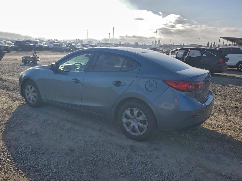 Photo 2 from auction – 2014 MAZDA 3 SPORT with VIN JM1BM1U71E1133412