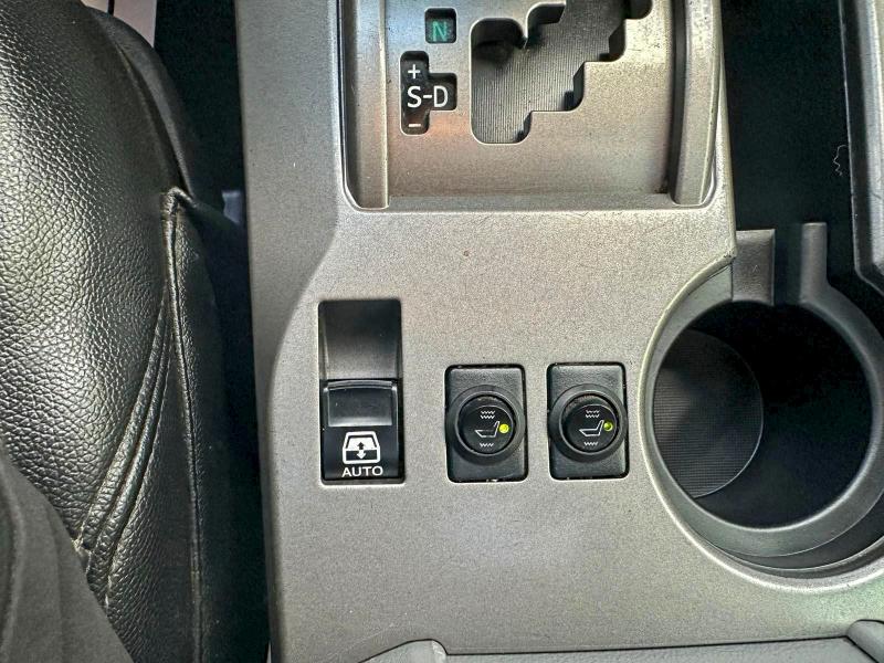 Zdjęcie 10 z aukcji – 2010 TOYOTA 4RUNNER SR z VIN JTEBU5JR2A5007359