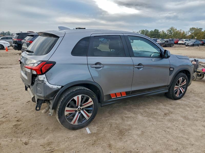 Photo 3 from auction – 2022 MITSUBISHI OUTLANDER with VIN JA4APUAU4NU013174