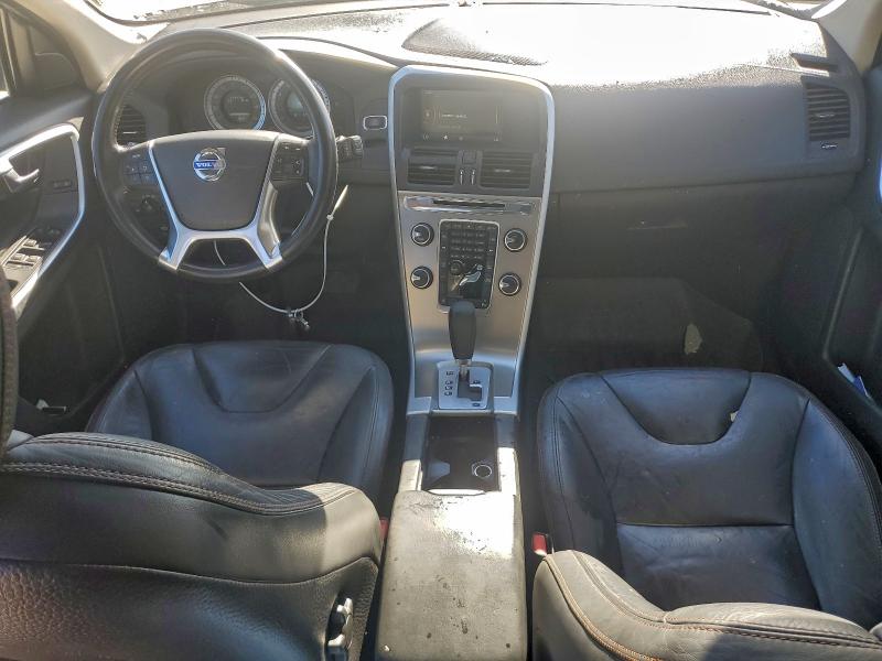 Photo 8 from auction – 2011 VOLVO XC60 3.2 with VIN YV4940DL6B2224961