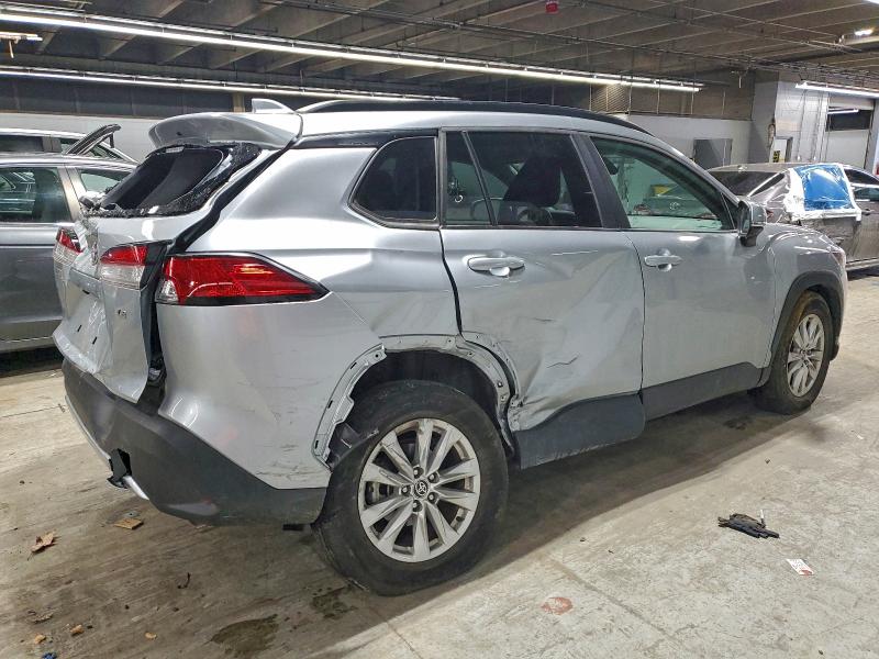 Photo 3 from auction – 2022 TOYOTA COROLLA CR with VIN 7MUCAABG6NV031399