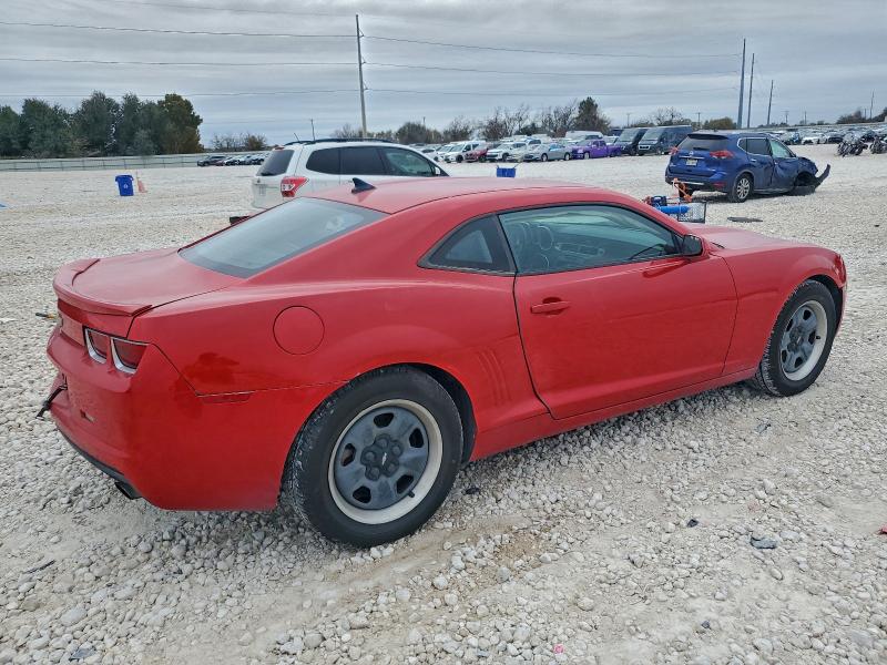 Photo 3 from auction – 2013 CHEVROLET CAMARO LS with VIN 2G1FA1E38D9177903