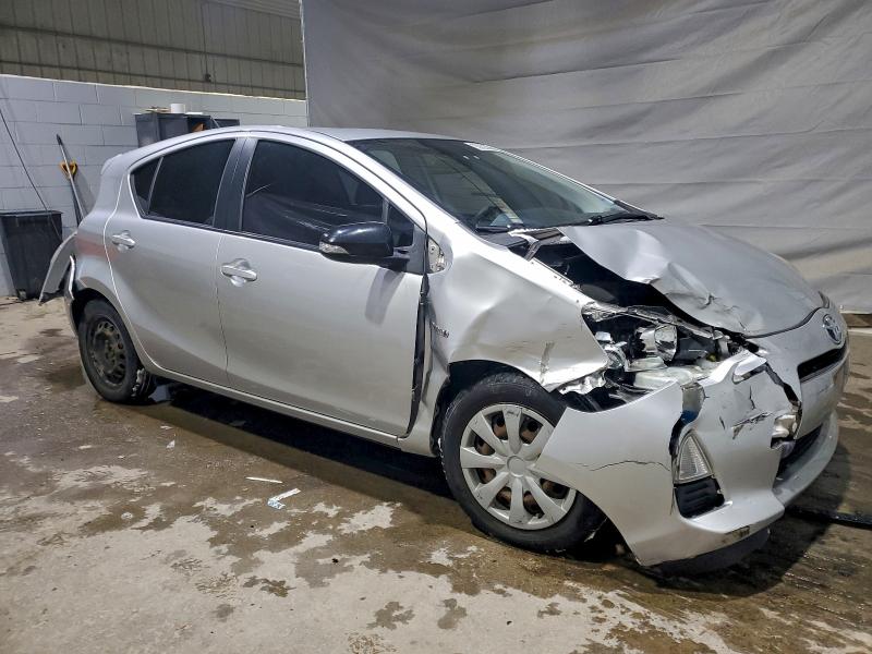 Photo 4 from auction – 2013 TOYOTA PRIUS C with VIN JTDKDTB35D1533192