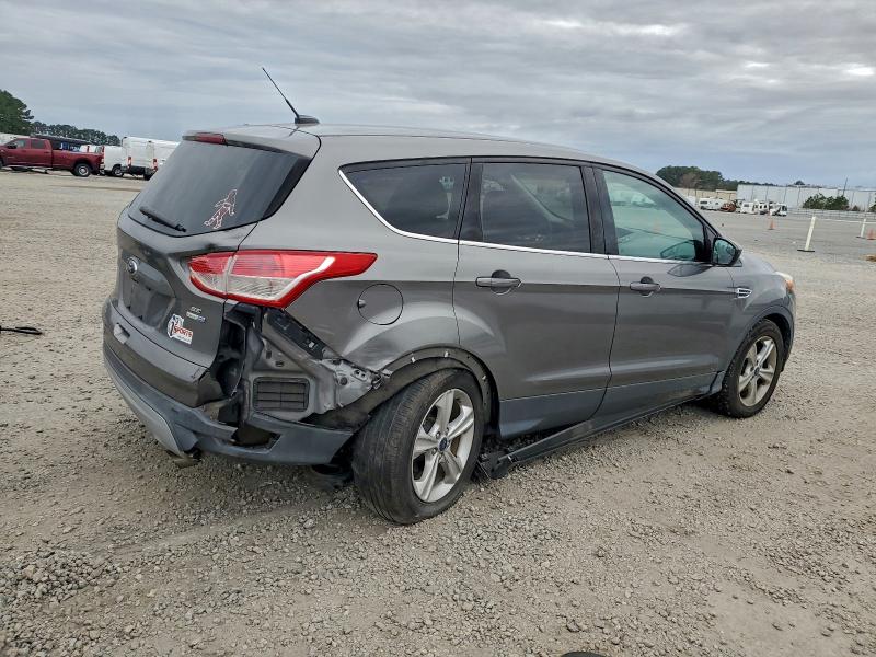 Photo 3 from auction – 2014 FORD ESCAPE SE with VIN 1FMCU9GX2EUE35977
