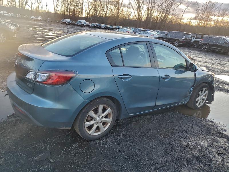 Photo 3 from auction – 2011 MAZDA 3 I with VIN JM1BL1VG1B1475813