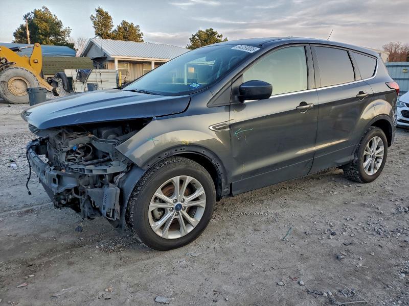 Photo 1 from auction – 2019 FORD ESCAPE SE with VIN 1FMCU0GD0KUA79154