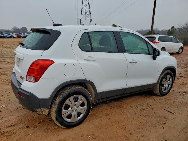 Photo 3 from auction – 2016 CHEVROLET TRAX LS with VIN 3GNCJKSB1GL265082