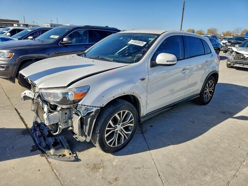MITSUBISHI OUTLANDER 2019 with VIN JA4AP4AUXKU015684 - Photo from auction