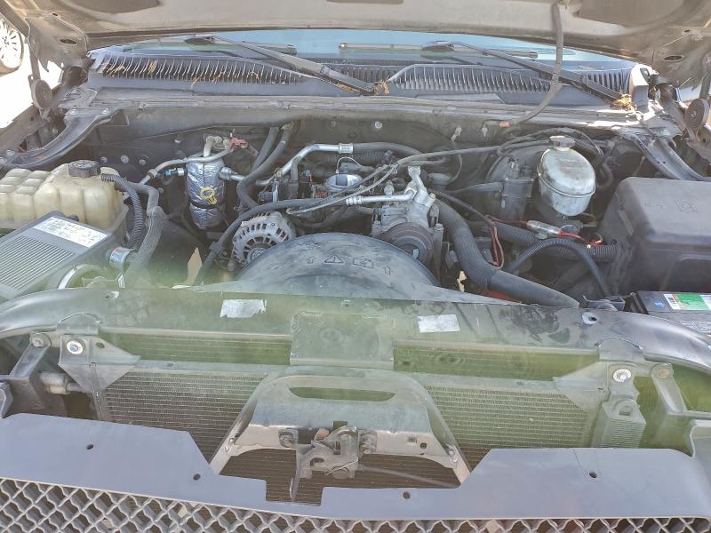 Photo 11 from auction – 2004 CHEVROLET SILVERADO with VIN 1GCEC14X34Z163849