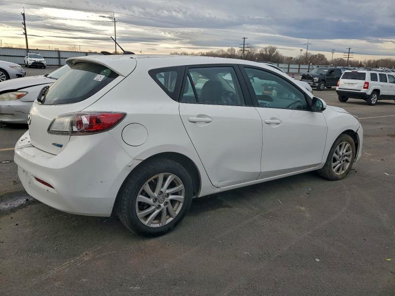 Photo 3 from auction – 2012 MAZDA 3 I with VIN JM1BL1M83C1591977