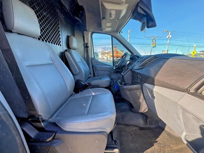 Photo 5 from auction – 2018 FORD TRANSIT T- with VIN 1FTYR2CM9JKB24020