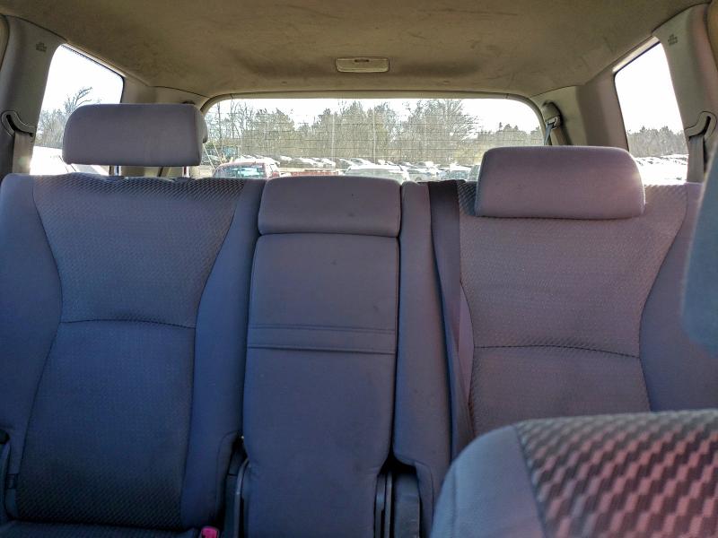 Photo 10 from auction – 2004 TOYOTA HIGHLANDER with VIN JTEEP21A340018529