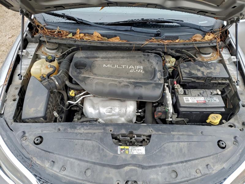 Photo 11 from auction – 2015 CHRYSLER 200 with VIN 1C3CCCAB4FN658880