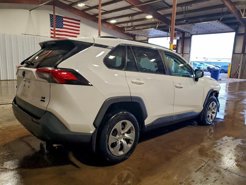 Photo 3 from auction – 2020 TOYOTA RAV4 LE with VIN 2T3F1RFV3LW096026