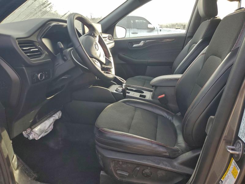 Photo 7 from auction – 2023 FORD ESCAPE ST with VIN 1FMCU0MN2PUB29377