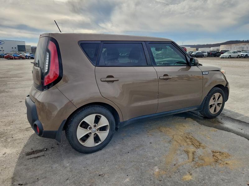 Photo 3 from auction – 2016 KIA SOUL with VIN KNDJN2A22G7274660