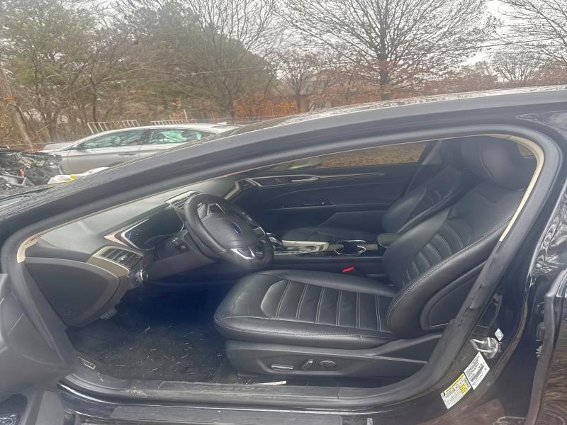 Photo 5 from auction – 2016 FORD FUSION SE with VIN 3FA6P0HDXGR340835