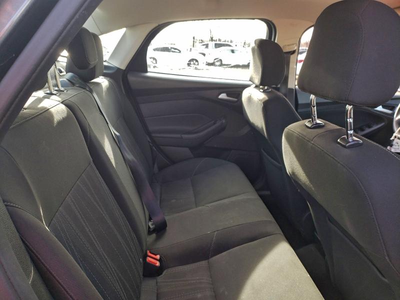 Photo 10 from auction – 2016 FORD FOCUS SE with VIN 1FADP3F25GL365831