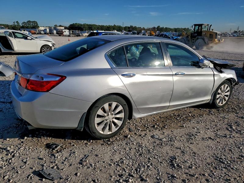 Photo 3 from auction – 2014 HONDA ACCORD EX with VIN 1HGCR2F73EA190897