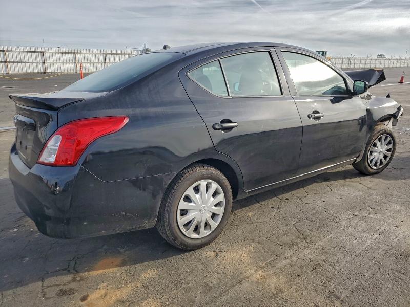 Photo 3 from auction – 2019 NISSAN VERSA S with VIN 3N1CN7AP2KL825386