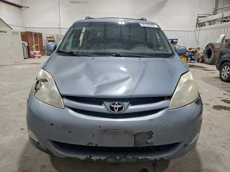Photo 5 from auction – 2006 TOYOTA SIENNA with VIN 5TDZA22C36S551049