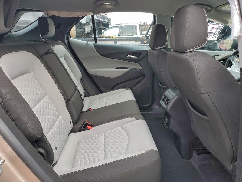 Photo 11 from auction – 2018 CHEVROLET EQUINOX LS with VIN 2GNAXHEV2J6316034