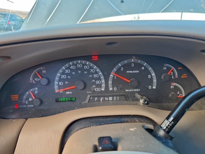 Photo 9 from auction – 2001 FORD F150 SUPER with VIN 1FTRW08L31KA83983