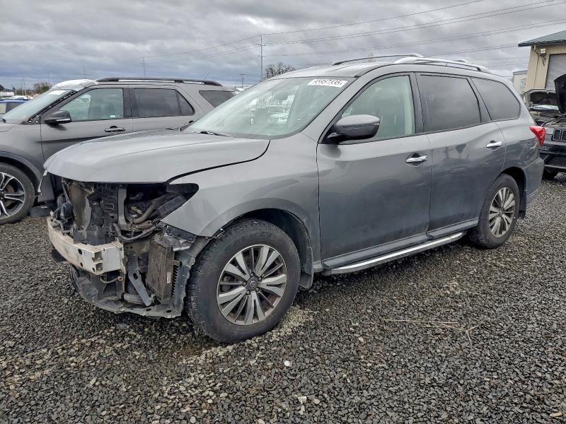 NISSAN PATHFINDER 2019 with VIN 5N1DR2MM1KC611376 - Photo from auction