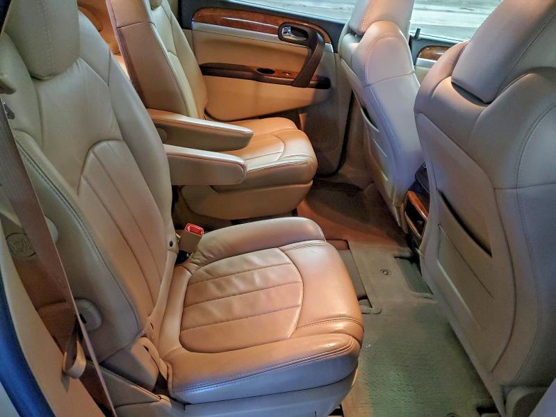 Photo 11 from auction – 2008 BUICK ENCLAVE CX with VIN 5GAEV23718J303159