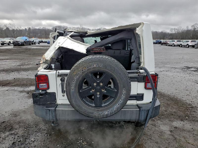 Photo 6 from auction – 2016 JEEP WRANGLER U with VIN 1C4HJWDGXGL128202