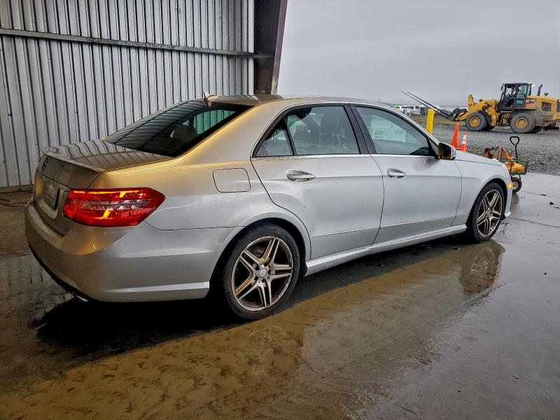 Photo 3 from auction – 2013 MERCEDES-BENZ E 350 with VIN WDDHF5KB0DA729019