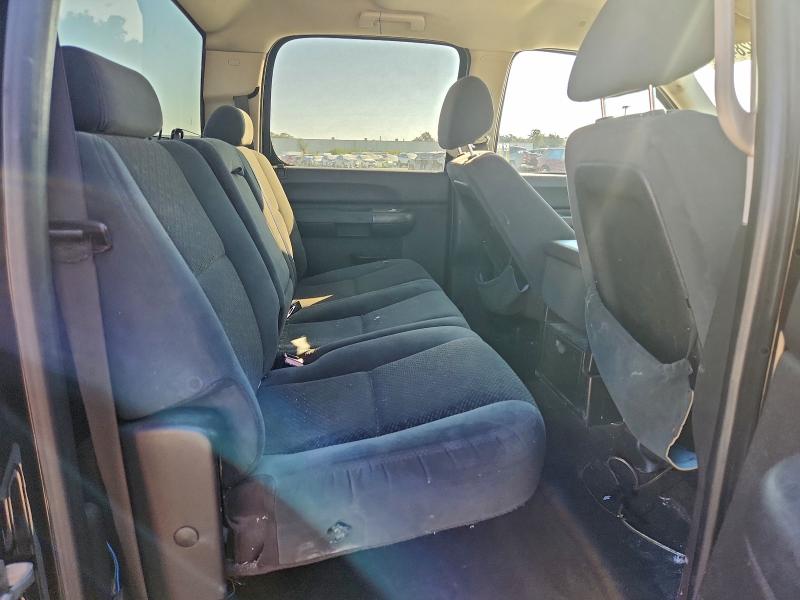 Photo 10 from auction – 2008 GMC SIERRA C15 with VIN 3GTEC13J58G114977