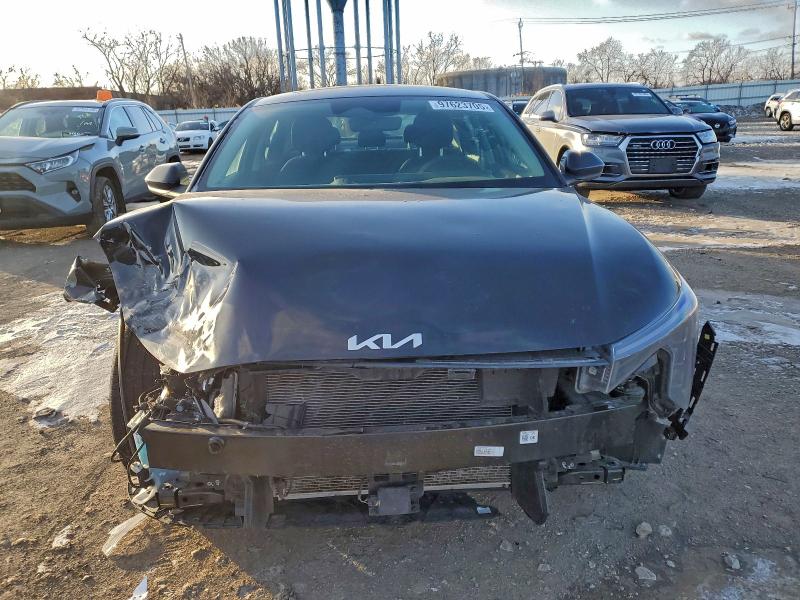 Photo 5 from auction – 2025 KIA K4 LX with VIN 3KPFT4DE5SE113760