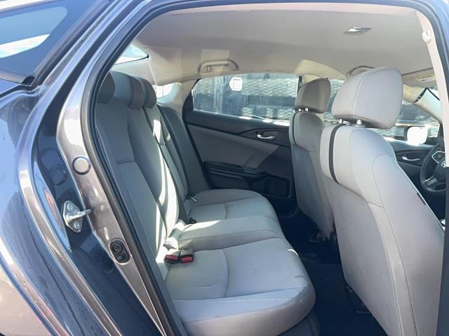 Photo 6 from auction – 2017 HONDA CIVIC LX with VIN 2HGFC2F52HH550521