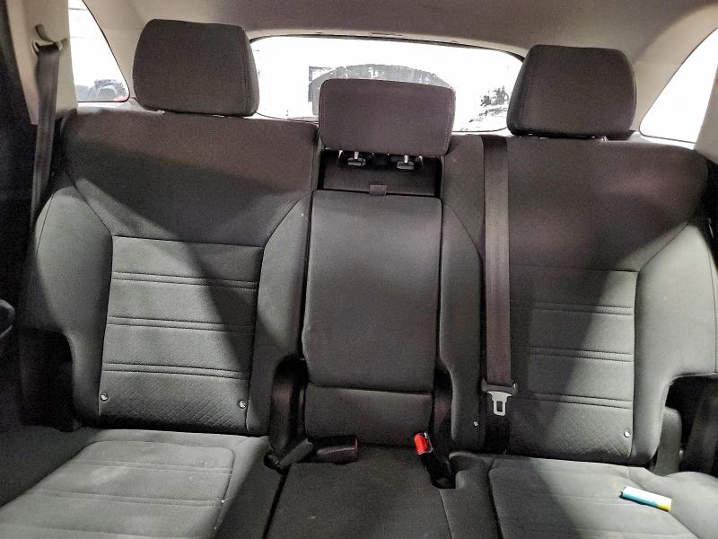 Photo 10 from auction – 2016 KIA SORENTO LX with VIN 5XYPG4A30GG183429