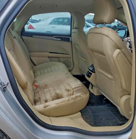 Photo 10 from auction – 2016 FORD FUSION SE with VIN 3FA6P0H72GR327202
