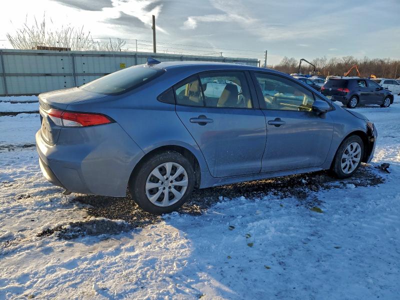 Photo 3 from auction – 2022 TOYOTA COROLLA LE with VIN JTDEPMAE6N3022092