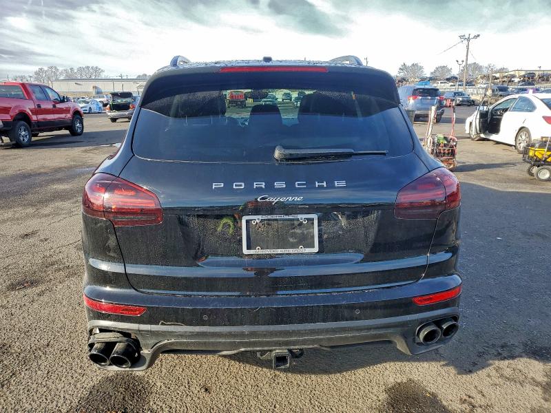 Photo 6 from auction – 2018 PORSCHE CAYENNE with VIN WP1AA2A20JKA01344