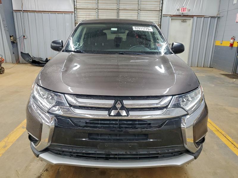 Photo 5 from auction – 2017 MITSUBISHI OUTLANDER with VIN JA4AZ2A38HZ052539