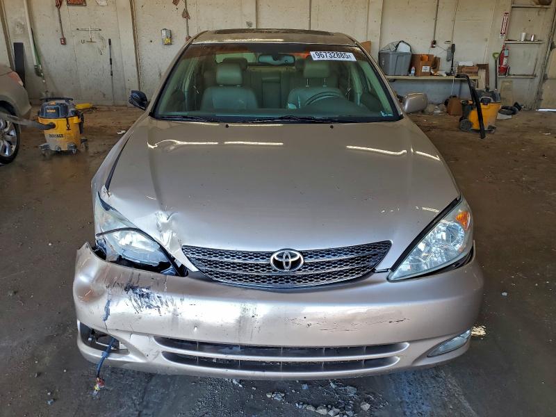 Photo 5 from auction – 2003 TOYOTA CAMRY LE with VIN 4T1BF30K43U549994