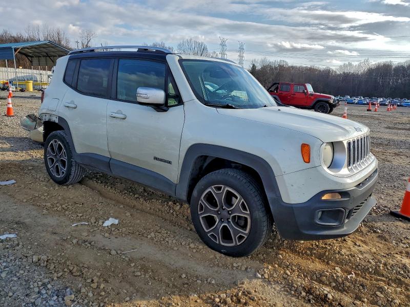 Photo 4 from auction – 2016 JEEP RENEGADE L with VIN ZACCJBDT9GPC58998