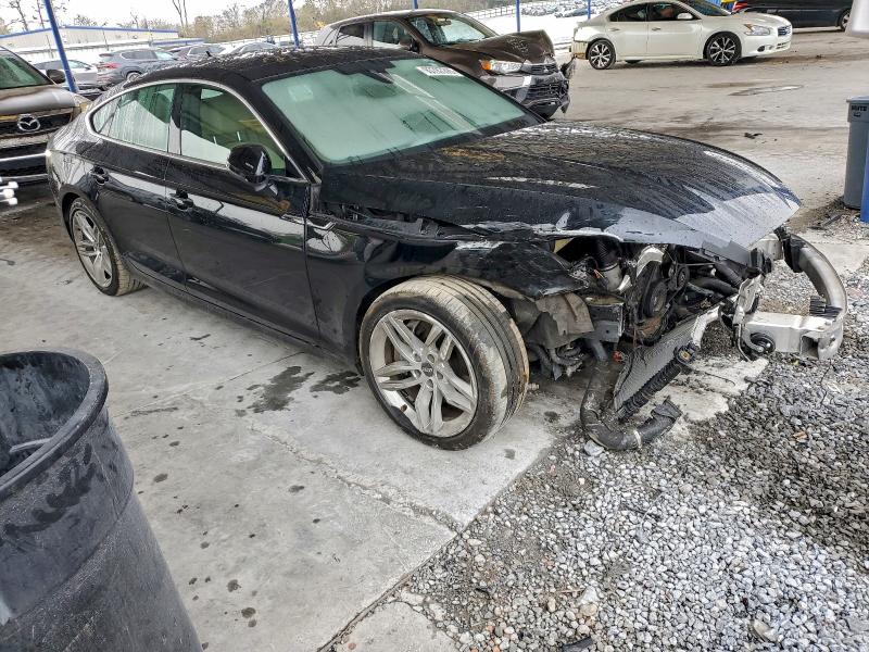 Photo 4 from auction – 2019 AUDI A5 PREMIUM with VIN WAUANCF58KA008772